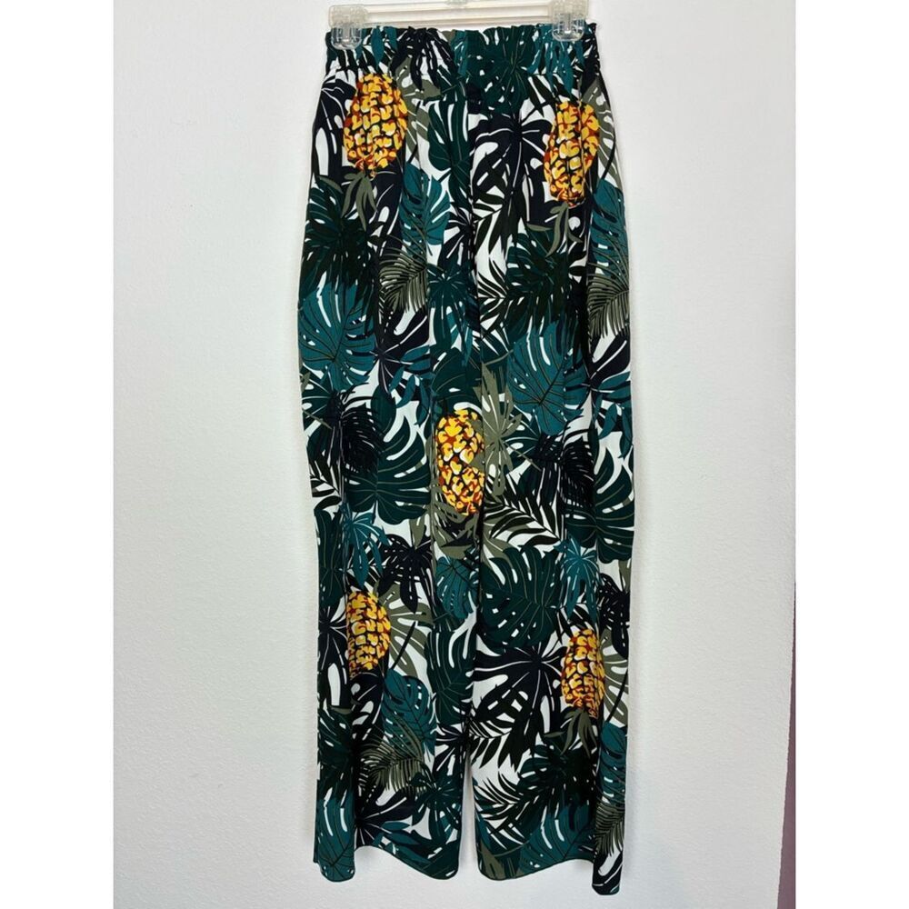 NWT Tropical Leaf Print Elastic Tie Waist High waisted palazzos
